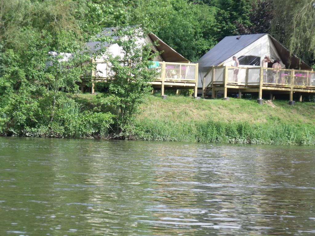 Camping Des Ribieres Hotel Confolens Kültér fotó